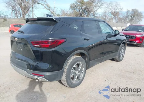 2025 Chevrolet Blazer Awd 2Lt z USA, uszkodzony, nr VIN 3GNKBHR42SS228527